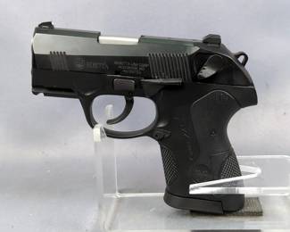 Beretta USA Px4 Storm .40 S&W Pistol SN# PZ6049B, 2 Total Mags, In Hard Case