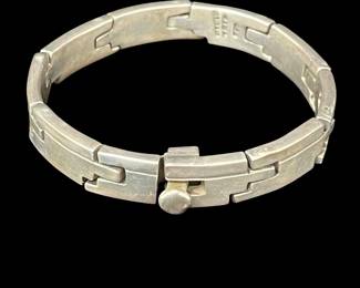 Hinged sterling bracelet