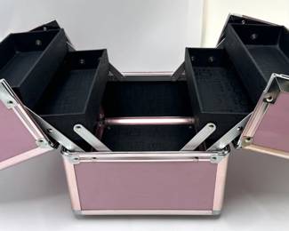 Aluminum Cosmetic Case Makeup Organizer Box Lot #: 106