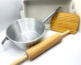 Figmint Casserole Dish, Large Colander, Wood Rolling Pin & Core Bamboo Cutting Board Lot #: 99