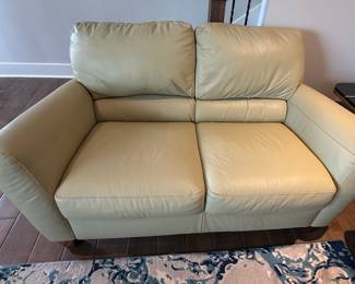 Italsofa Cream Leather Loveseat
