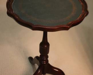 Small Bombay Collection Table 20" H $60 or Best Offer