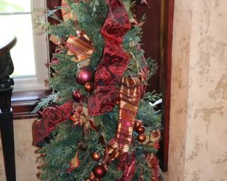 Small Decorated Christmas Tree 48" tall $30 or Best Offer