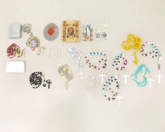 Lot of Vintage Rosaries 