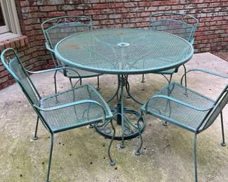 Vintage Metal Patio Table  Chair Set Outdoor Garden Bistro Seating