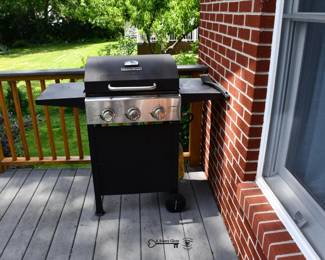 1028Back Yard