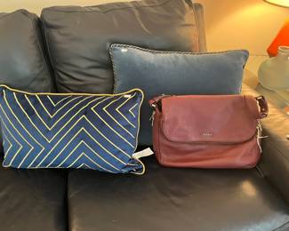 Decorative Pillows 