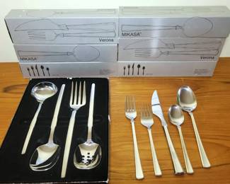 MIKASA Flatware  New In Box