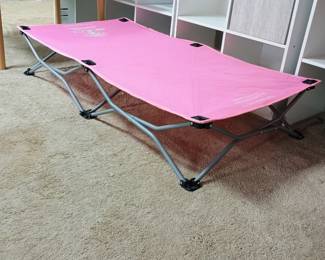 Child's cot