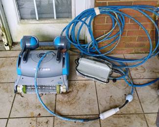 Maytronics Dolphin Premier robotic pool cleaner