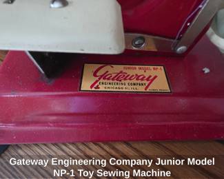 Gateway Engineering Company Junior Model NP Toy Sewing Machine