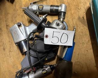 LOT OF AIR TOOLS