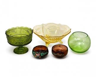 51 VintageGlassBowlSetUraniumGreenAmberPair