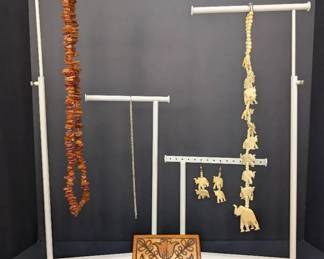 PM038 Vintage Jewelry Collection