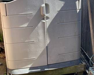 Outdoor storage shed, must be disassembled and hauled off.