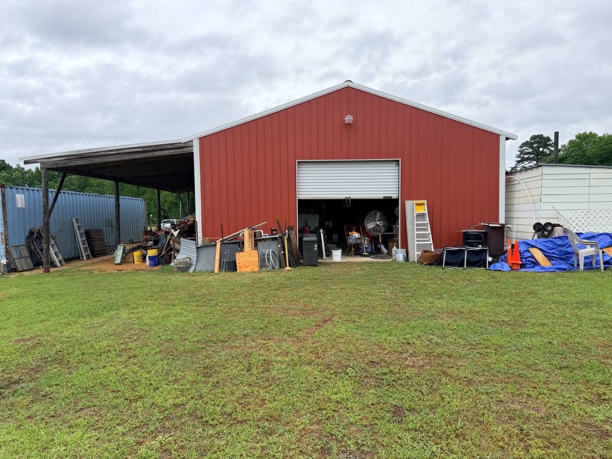 If you like tool, rusty gold, and digging for treasure, you don’t want to miss this one! The barn  and storage areas are packed full ripe for the picking of a good old pick and pull! 