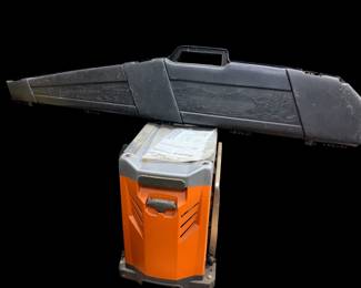 Several hard cases for rifles