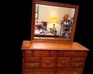 Dresser