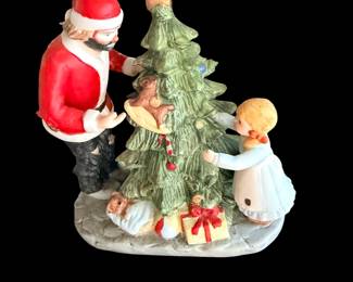 Emmett Kelly, Jr. Figurines "Spirit Of Christmas III" there is a collection of Emmett Kelly figurines