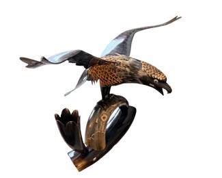 Eagle sculpture/horn