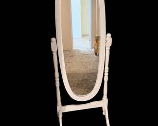 Swinging dressing mirror 