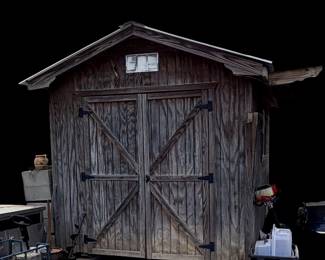 Storage building wooden