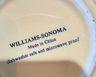 WilliamsSonoma Circus Animals Embossed Ceramic Canister and Mixing Bowl Set fourth image