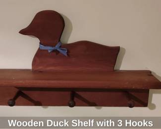 Wooden Duck Shelf with Hooks
