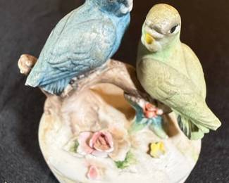 Porcelain Lovebirds Figurine on Decorative Base second image