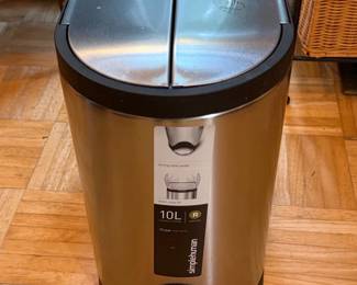 simplehuman L Brushed Stainless Steel Butterfly Step Trash Can
