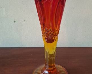 L.E. Smith Amberina Glass Swung Vase