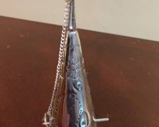 SilverPlated TussieMussie Bouquet Holder