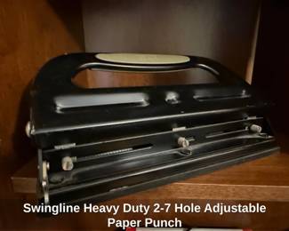 Swingline Heavy Duty  Hole Adjustable Paper Punch