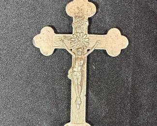Vintage Crucifix Pendant with Quatrefoil Ends