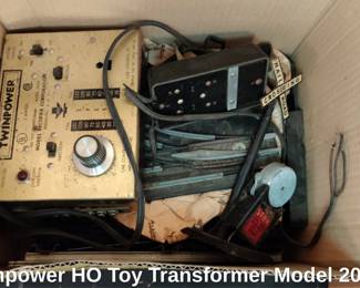 Twinpower HO Toy Transformer Model UL