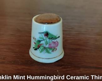 Franklin Mint Hummingbird Ceramic Thimble