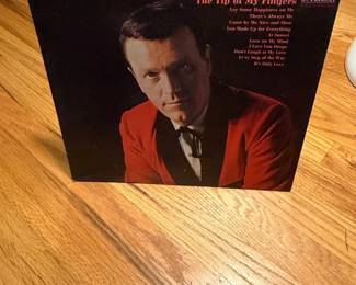Eddy Arnold  Somebody Like Me or The Tip of My Fingers