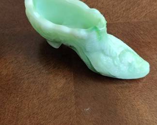Vintage Opalescent Glass Mary Gregory Style Shoe Figurine third image
