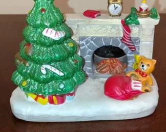 Christmas Village Scene Figurine