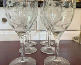 Princess House Heritage Etched Floral Wine Glasses