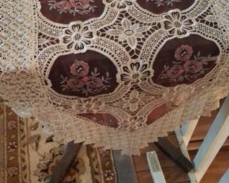Vintage floral lace runner