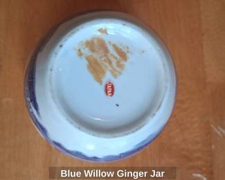 Blue Willow Ginger Jar second image