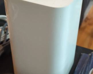 Apple AirPort Extreme Base Station fifth Generation, A second image