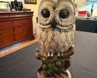 Vintage Byron Mold B Ceramic Owl Statue