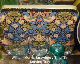 William Morris Strawberry Thief Tin Serving Tray