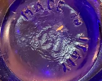 Cobalt Blue Wheat Embossed Octagonal Jar second image