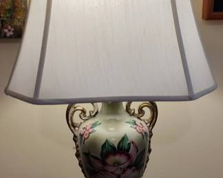 Vintage HandPainted Floral Urn Table Lamp with Brass Handles