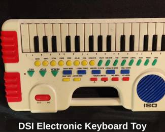 DSI Electronic Keyboard Toy