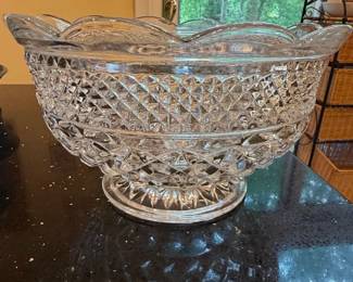 Anchor Hocking Wexford Crystal Punch Bowl with Pedestal