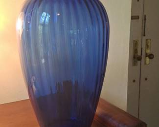 Vintage Anchor Hocking Cobalt Blue Ribbed Glass Vase